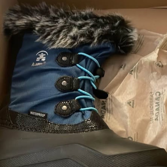 BRAND NEW girl youth kamik powdery snow winter boots size 11 (-40C) - Picture 6 of 7